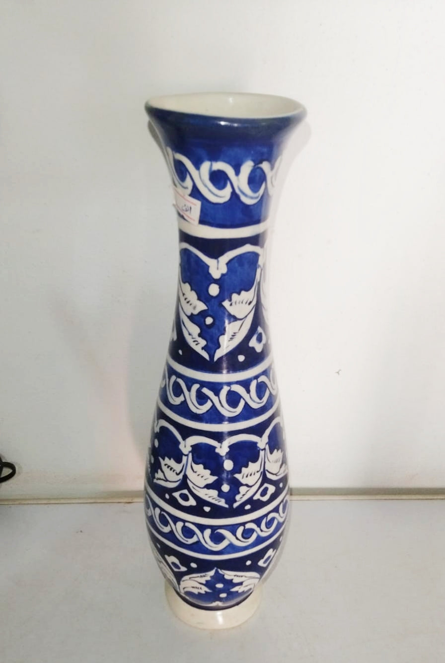 Artisan Alf Ceramic Vase – Modern & Stylish