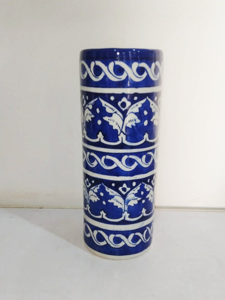 Modern Cylindrical Vase – Perfect for Flowers